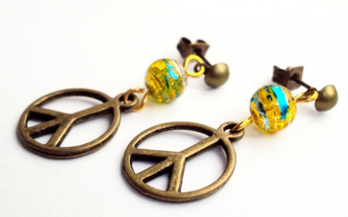 90 s Style Grunge Earrings ~ Grunge Fashion~ Indie ~Peace Sign