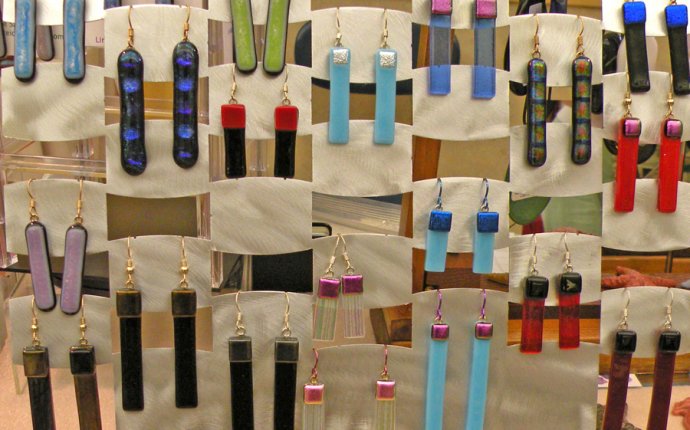 Steider Studios Kiln Formed Art Glass Earrings | Steider Studios Blog
