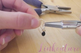 Learn how to make your own super simple DIY fancy earrings in under 10 minutes!